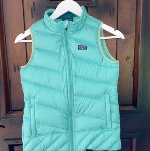 Patagonia  DOWN vest size 10